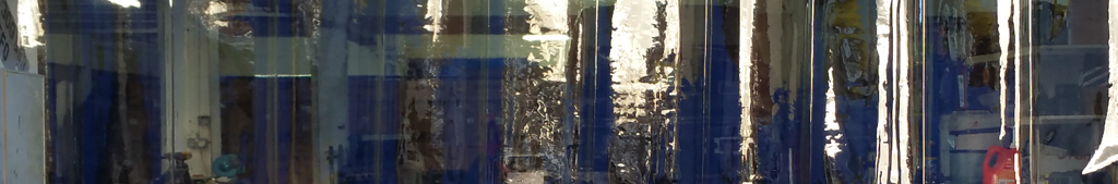 cortina en material clear